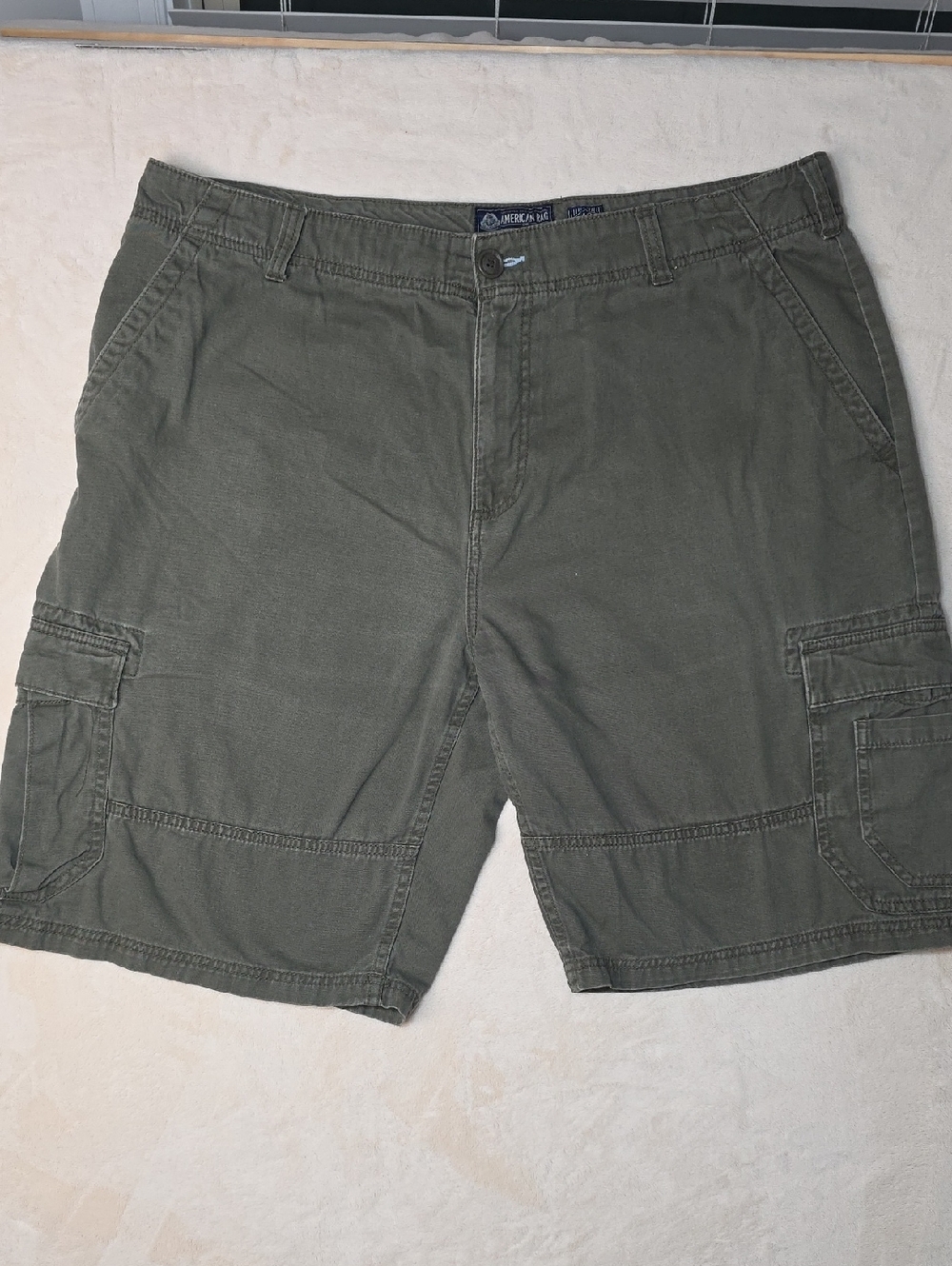 American Rag Olive Green Cargo Cotton Shorts Size‎ 40